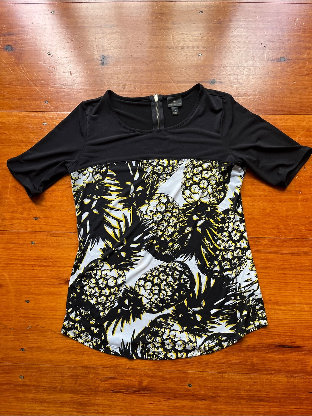Worthington Pineapple Print Top